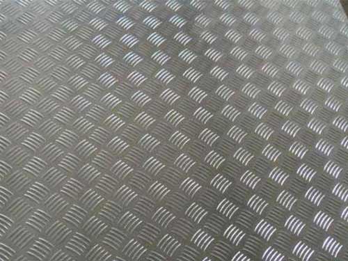 Feuille de bande de roulement en aluminium 1100 1060 3003